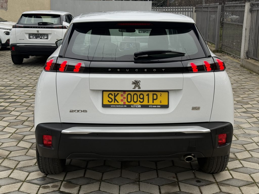 PEUGEOT 2008 1.5 BLUEHDI 110 HP MODEL 2022