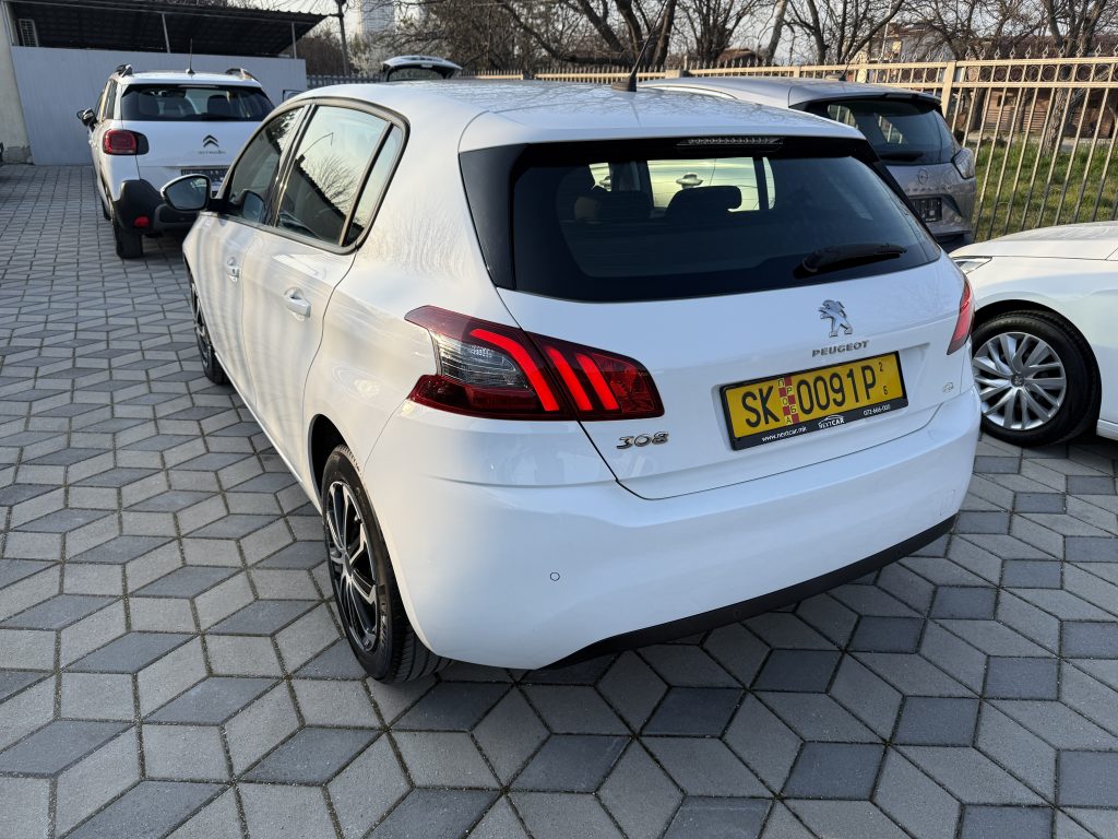 PEUGEOT 308 1.5 BLUEHDI 130 HP ALLURE 80.000 KM VIRTUAL 2021 FACELIFT