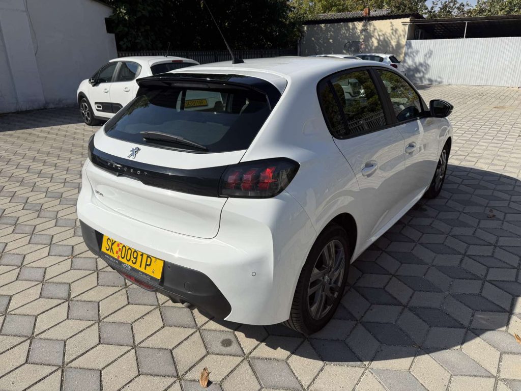 PEUGEOT 208 1.2 TURBO ALLURE 60.000 KM 2022