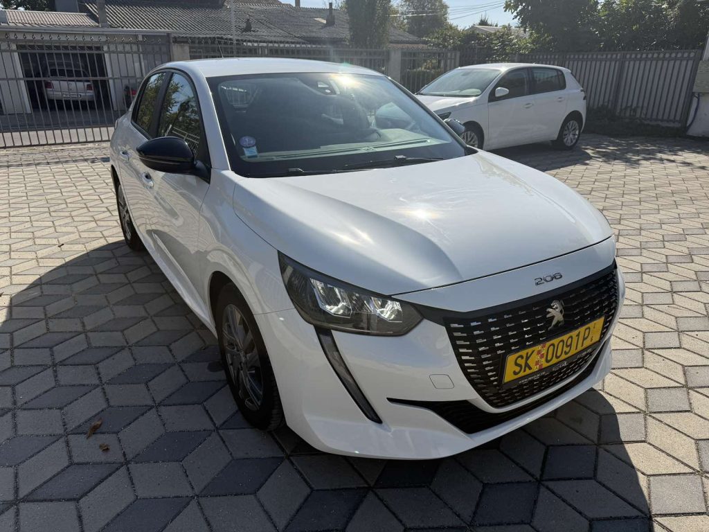 PEUGEOT 208 1.2 TURBO ALLURE 60.000 KM 2022